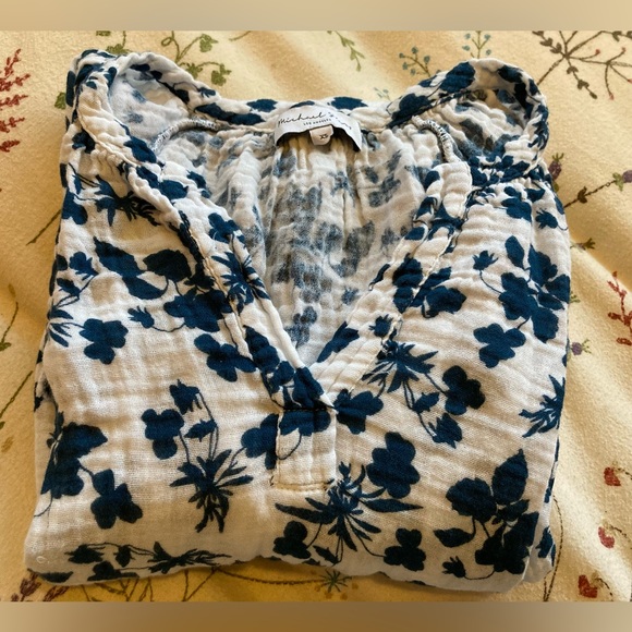 Michael Stars blue & white floral blouse • gauzy 100% cotton • size XS • NWOT 😍 - Picture 8 of 10